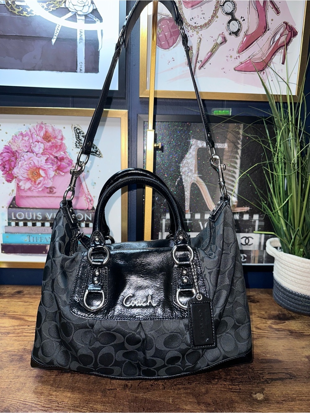 2012 Coach Ashley Signature Satchel Crossbody Bag Jacquard Patent Leather